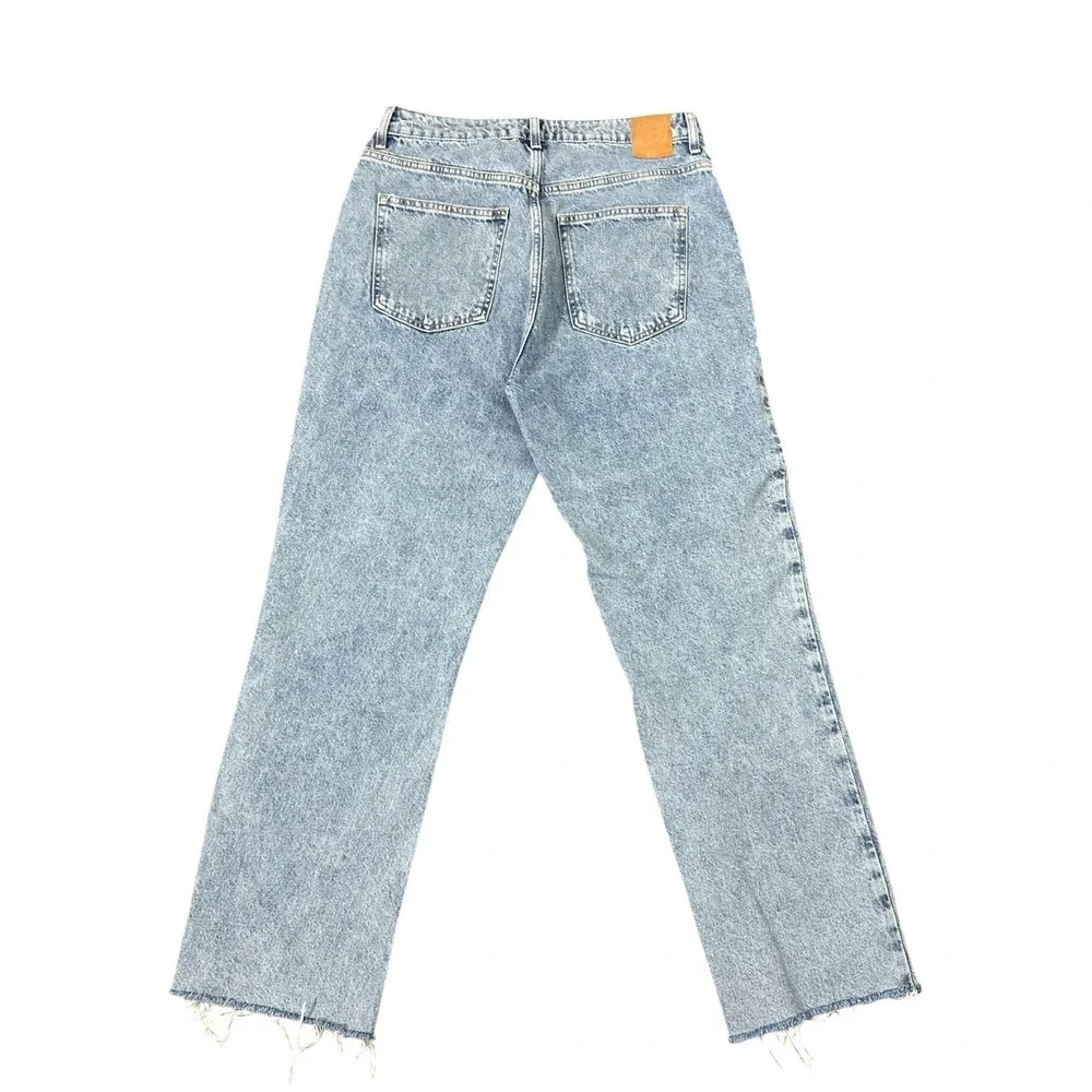 Zara High Rise Straight Leg Raw‎ Hem Light Wash Denim Jeans Women's Size 10